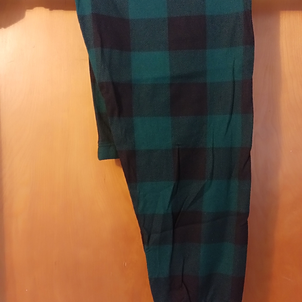 Pjs - Picture 3 of 4